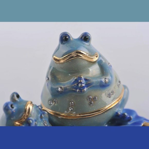 Keren Kopal Trinket Box Collecter's 'Happy Blue Frogs' (New in Box) - Picture 2 of 4